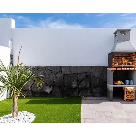 Yucca Mar Vila *